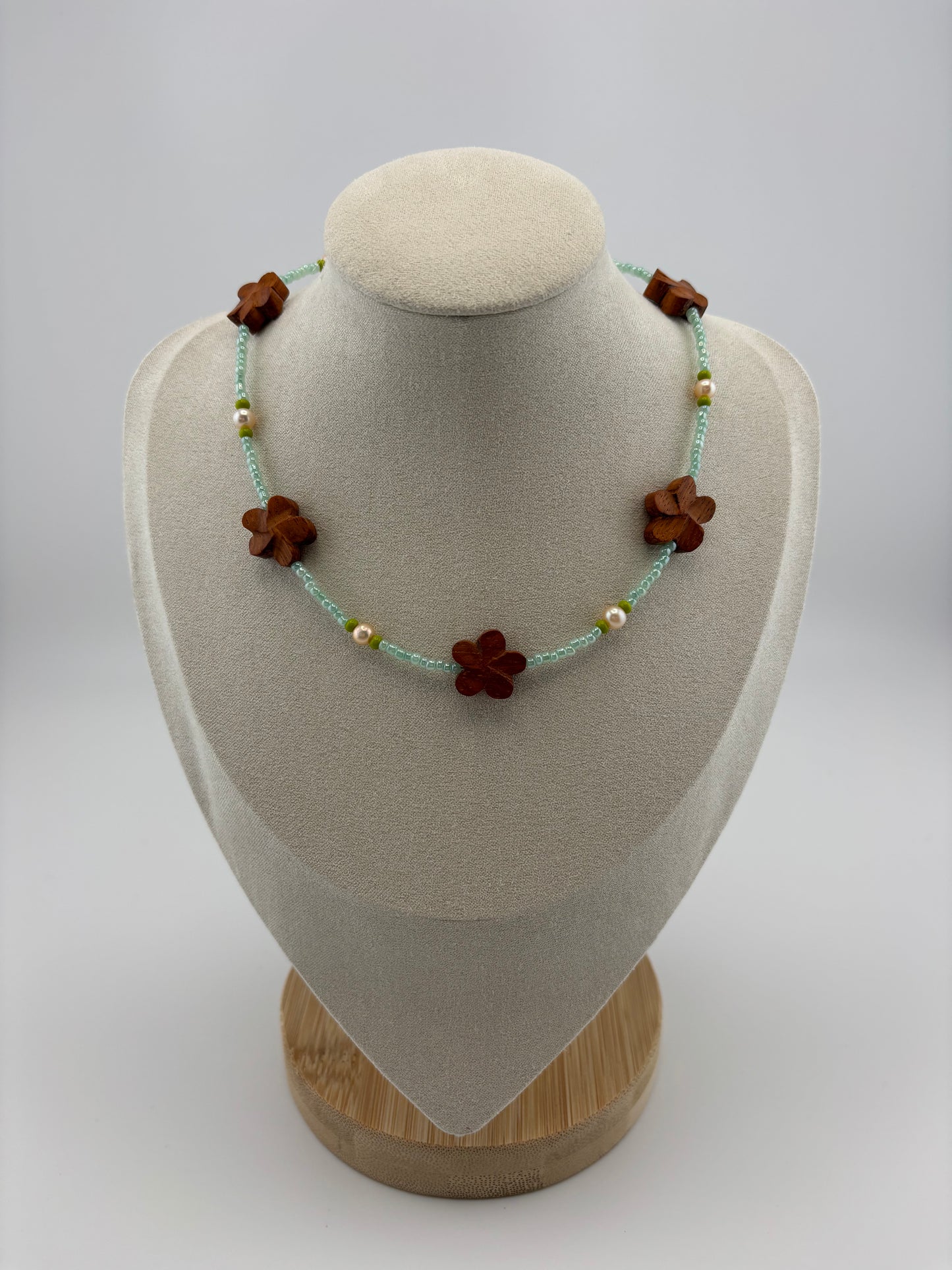 Coconut Girl Choker