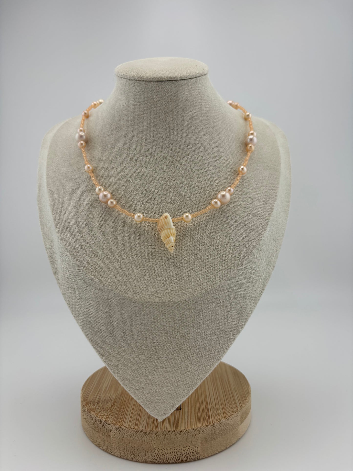 Mermaid Pearls Choker